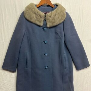 Vintage Womans Roma Gab Wool blend Coat with Fur collar Long